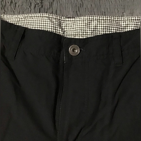 Lululemon Mens Black Shorts 34” GUC Small Flaw - Picture 3 of 11